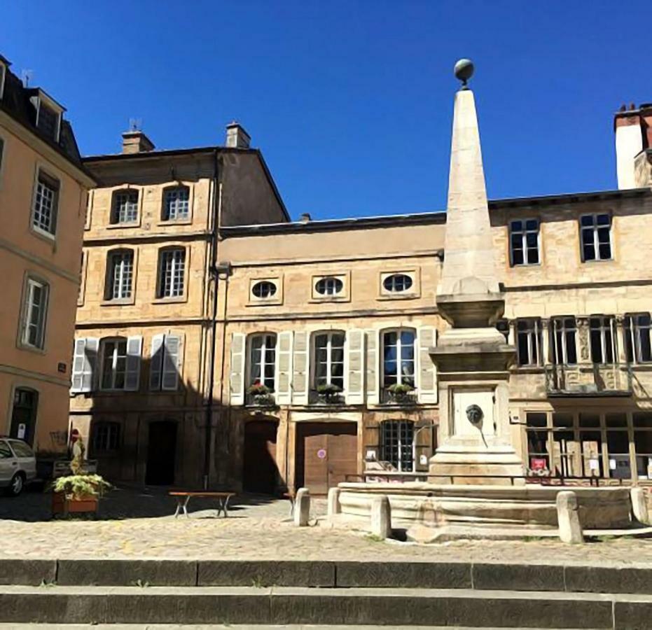 Maison Romane 1136 Cluny Esterno foto