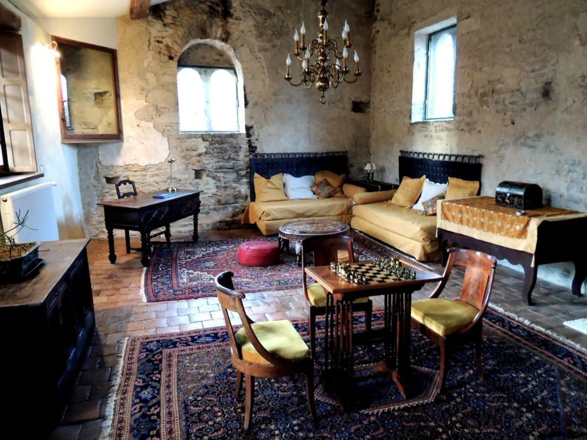 Maison Romane 1136 Cluny Esterno foto