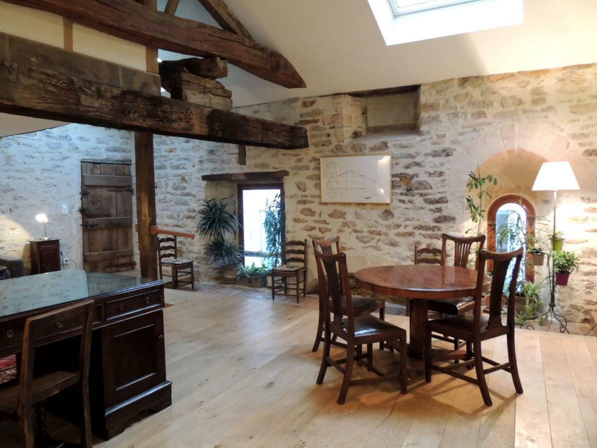 Maison Romane 1136 Cluny Esterno foto