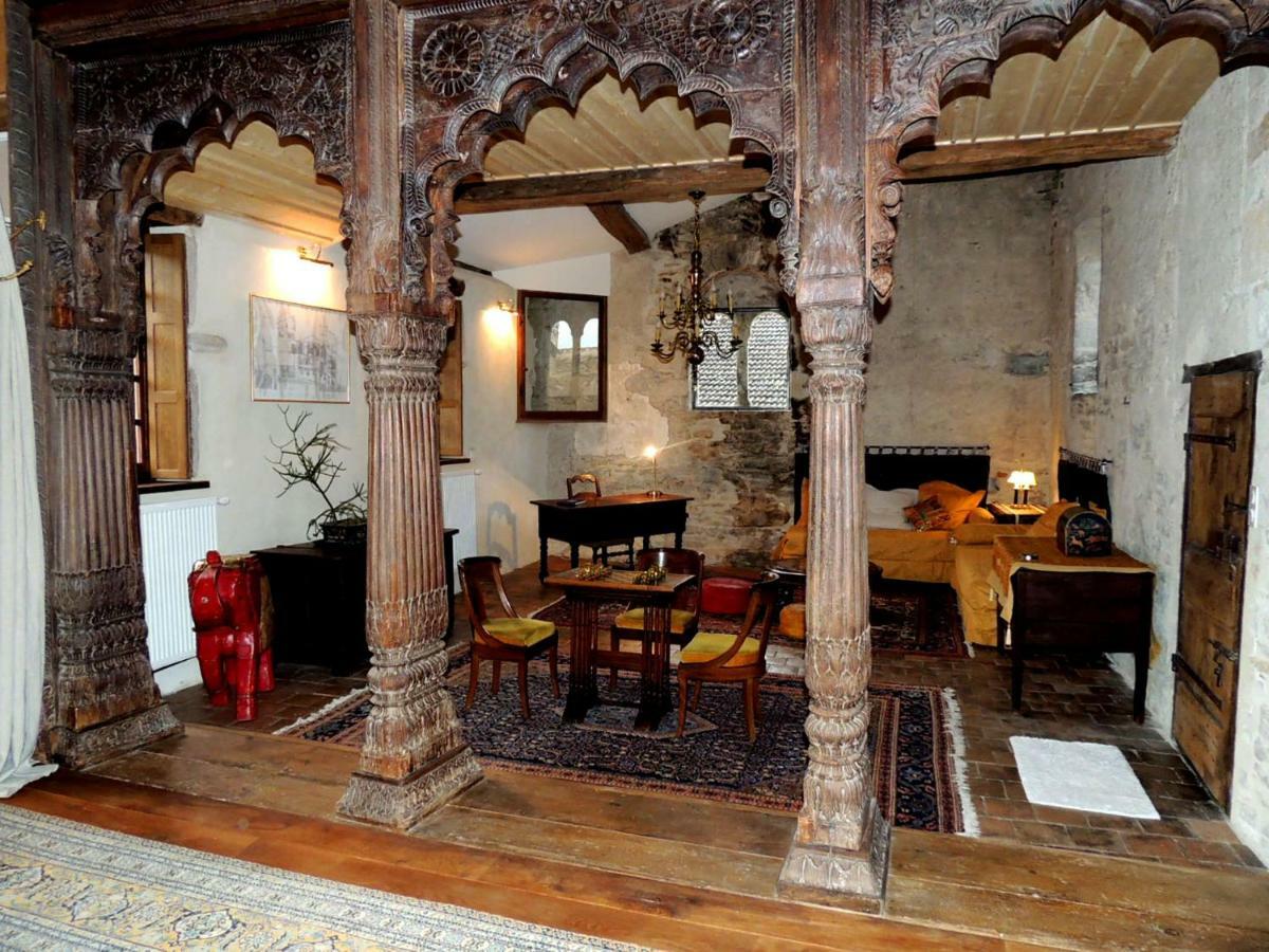 Maison Romane 1136 Cluny Esterno foto