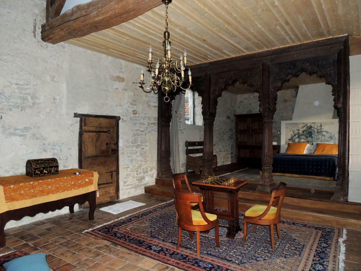 Maison Romane 1136 Cluny Esterno foto