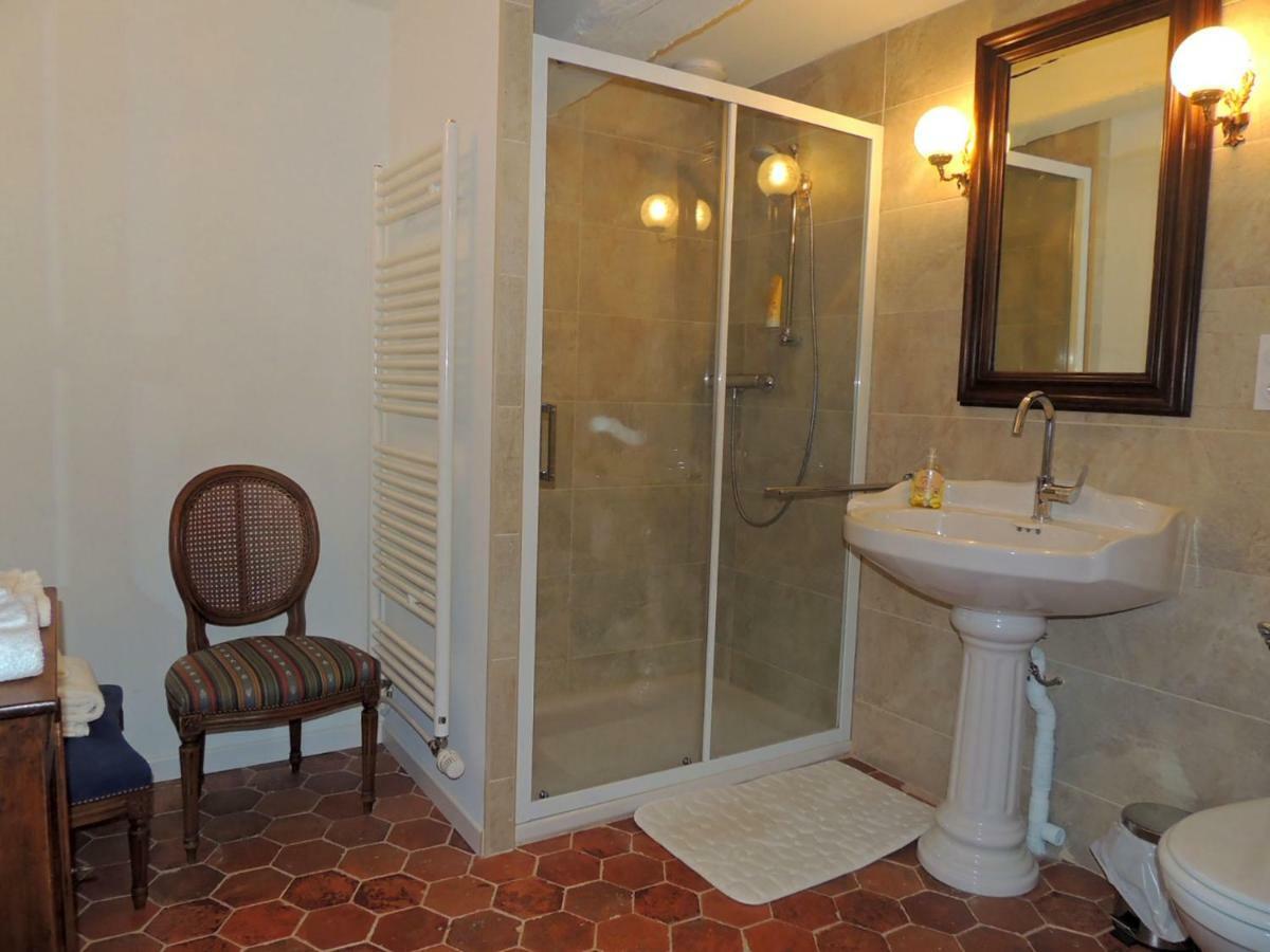 Maison Romane 1136 Cluny Esterno foto
